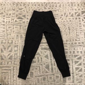 LULULEMON JOGGERS